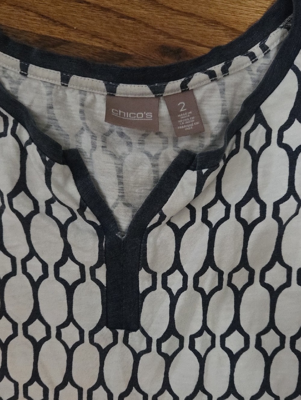 Chico's 2 Top Bundle Size 2 - Picture 8 of 10